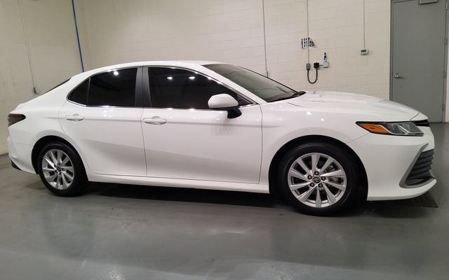Used 2024 Toyota Camry LE FWD image 8