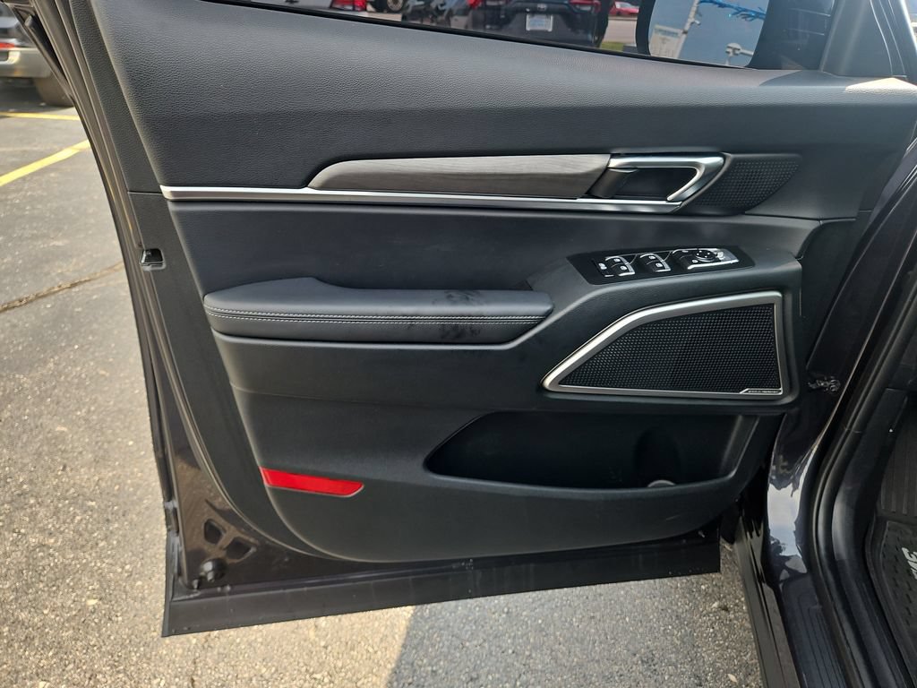 Used 2025 Kia Telluride EX X-Line AWD/4WD image 21