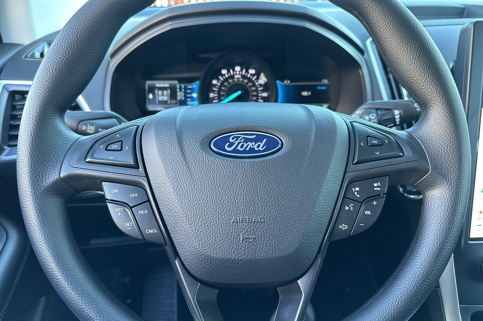 New 2024 Ford Edge SE w/ Black Appearance Package AWD/4WD image 25