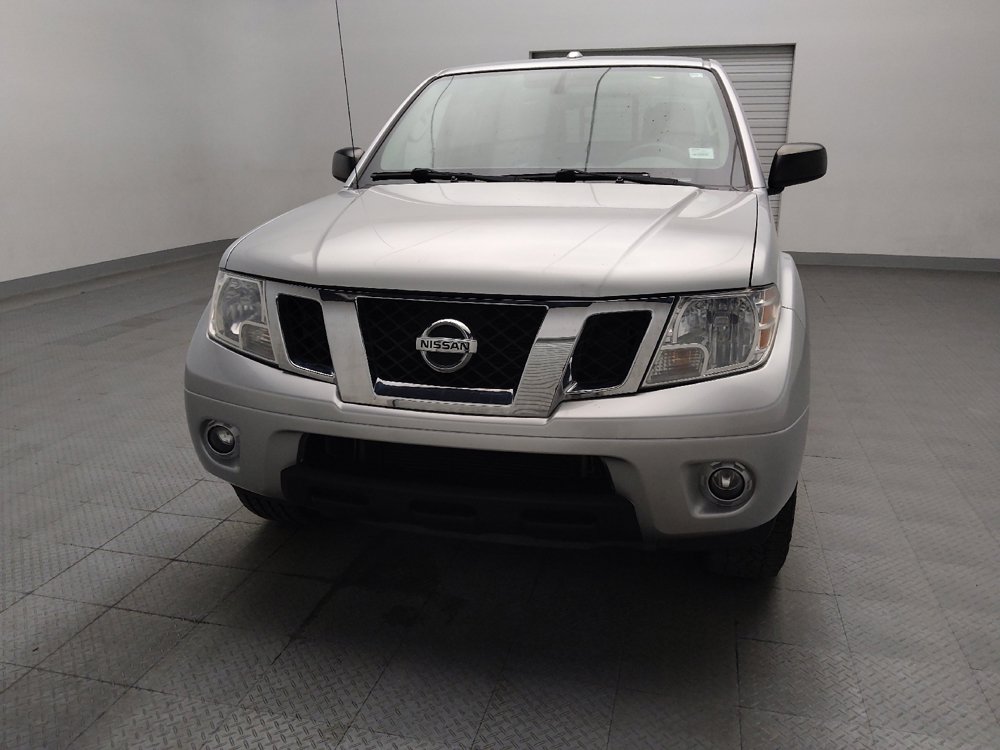 Used 2015 Nissan Frontier SV w/ SV Value Truck Package AWD/4WD image 15