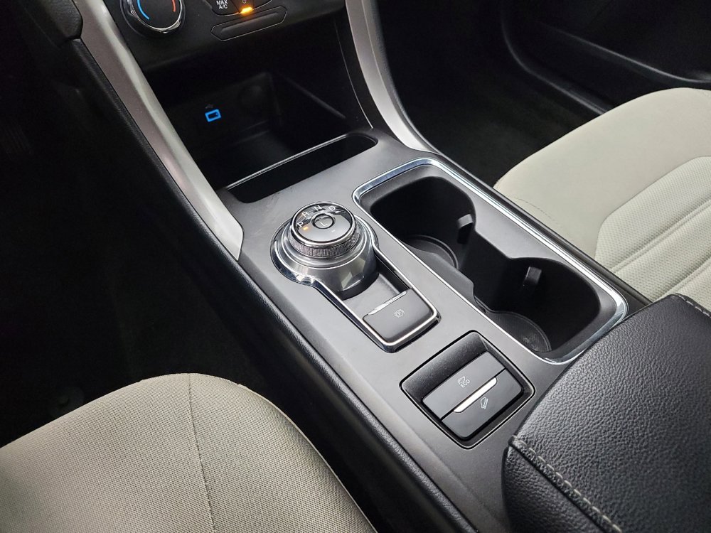 Used 2018 Ford Fusion S FWD image 26