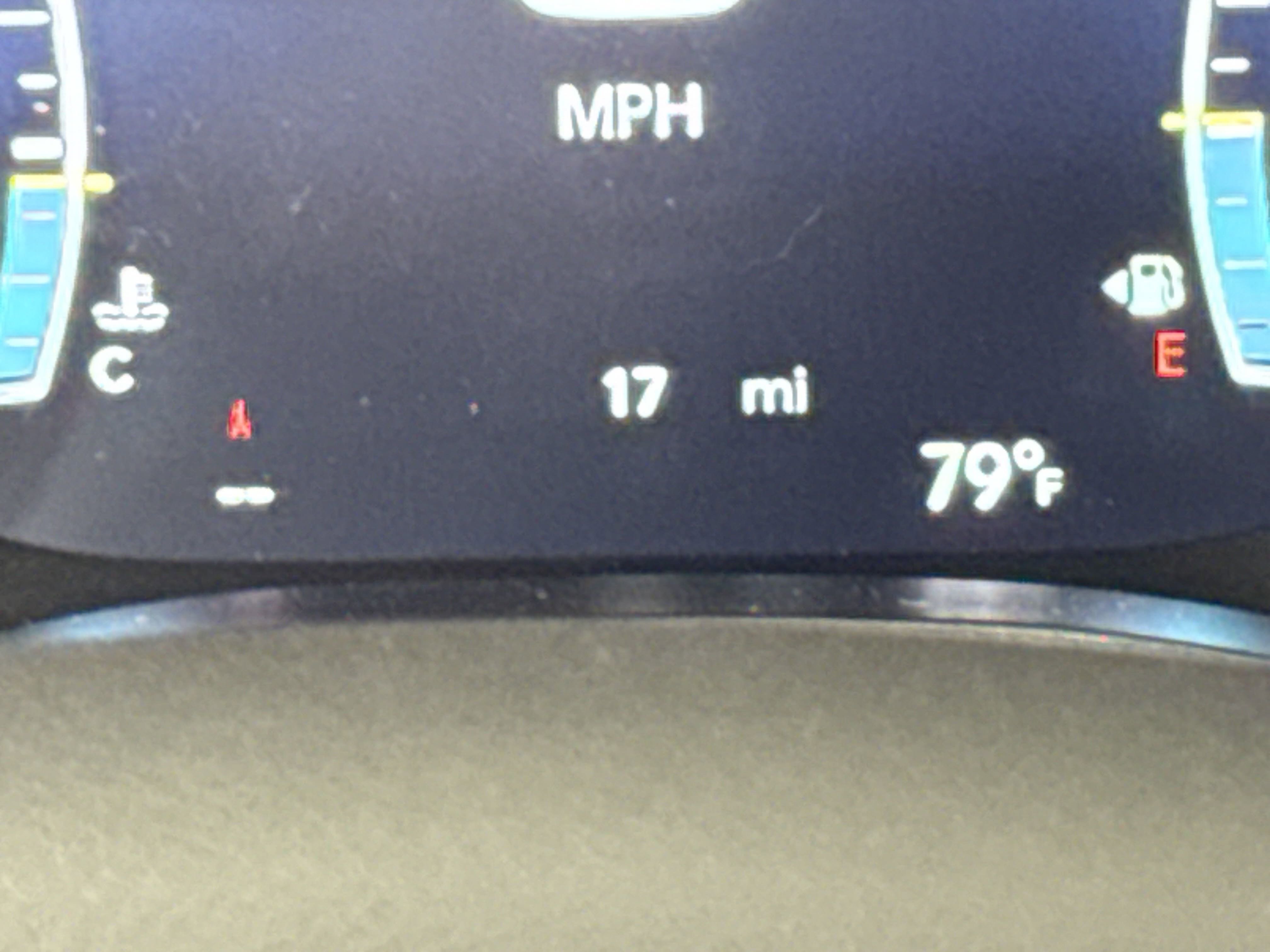 New 2026 Chrysler Voyager LX FWD image 20