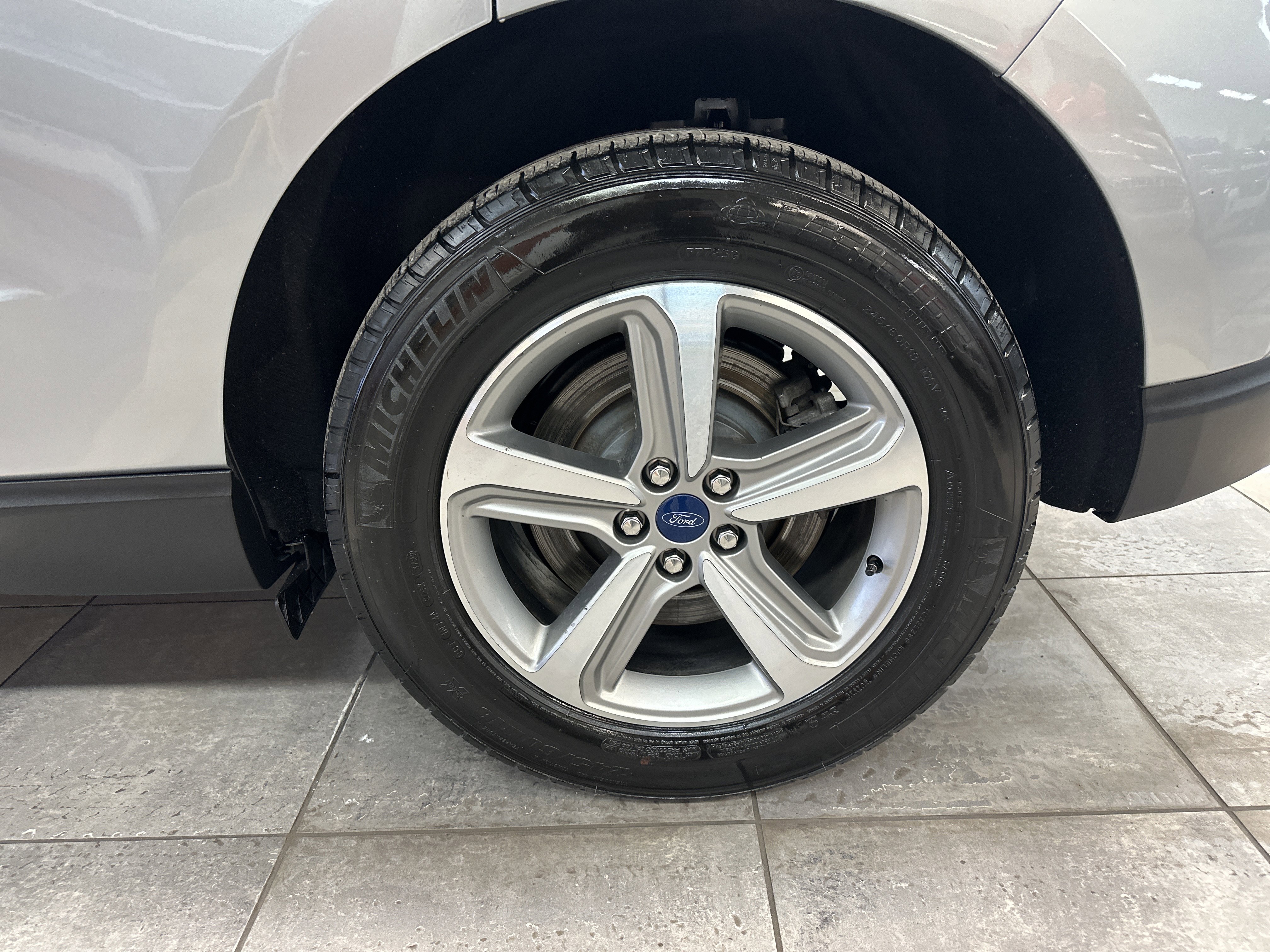 Used 2022 Ford Edge SEL w/ Convenience Package image 8