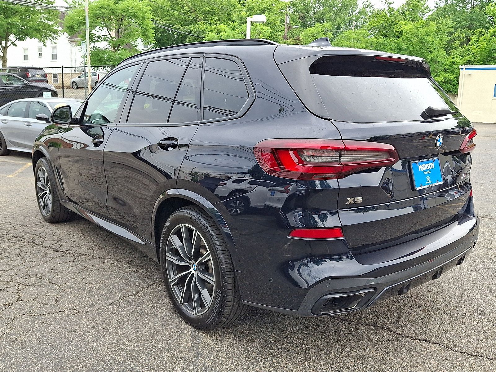 Used 2022 BMW X5 M50i AWD/4WD image 6