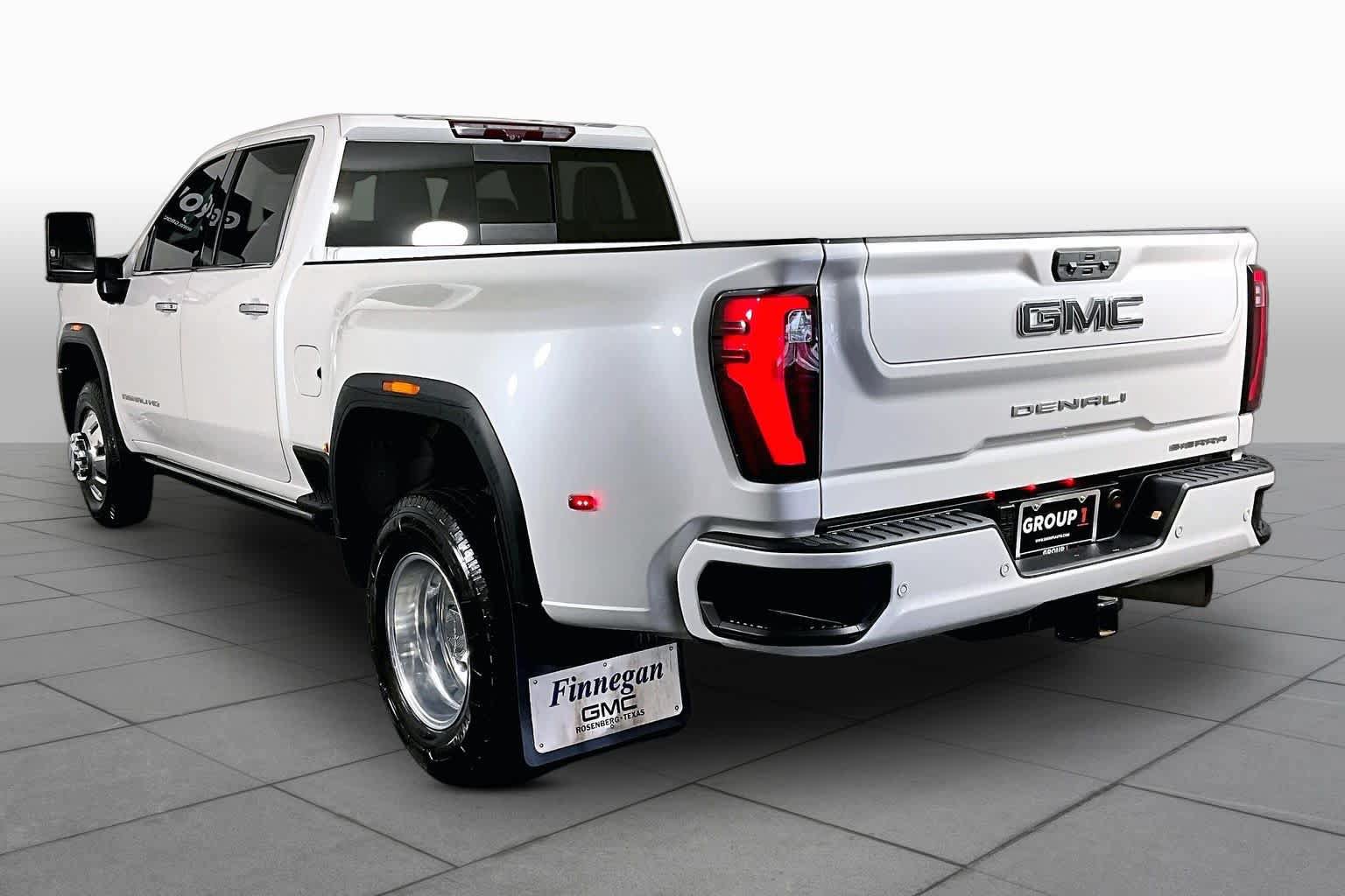 Certified 2024 GMC Sierra 3500 Denali Ultimate AWD/4WD image 12