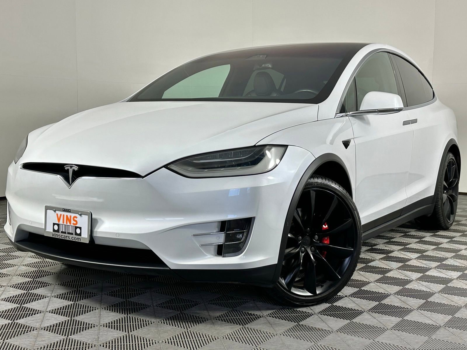 Used 2021 Tesla Model X Performance image 41