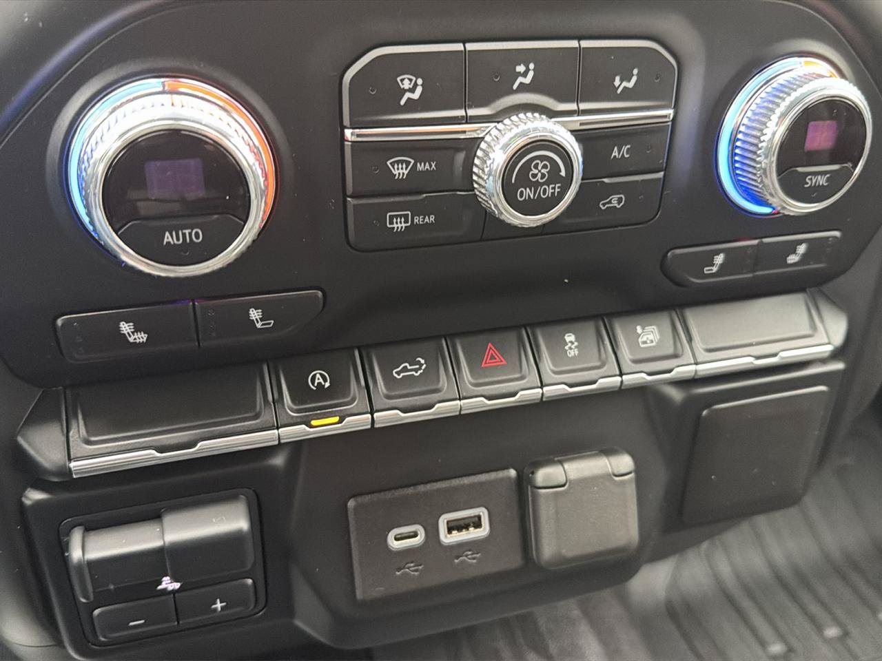 Used 2021 GMC Sierra 1500 SLE AWD/4WD image 20