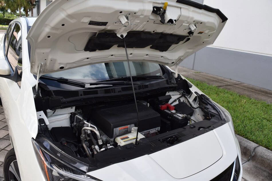 Used 2022 Nissan Leaf SV image 90