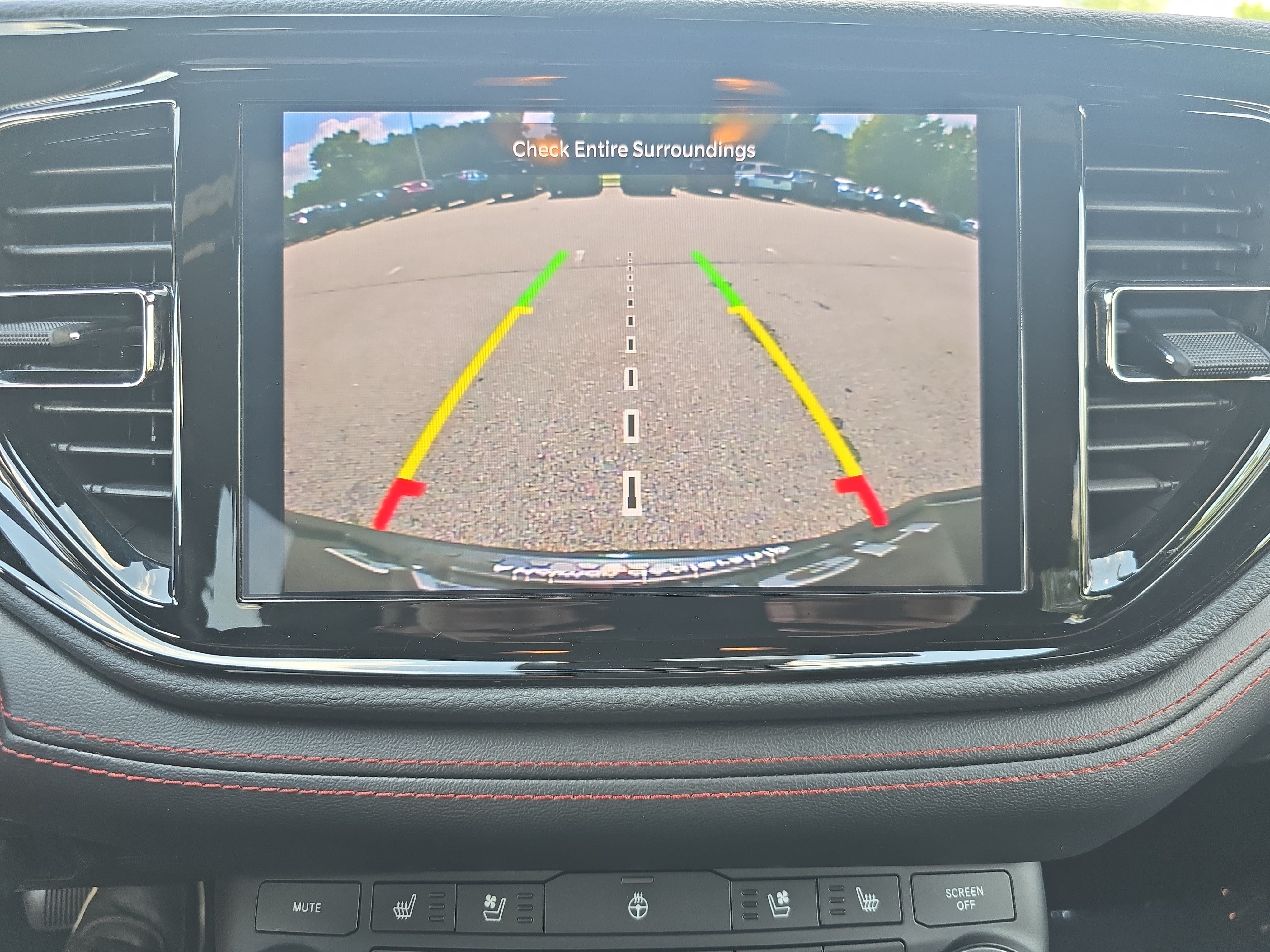Used 2024 Dodge Durango GT RWD image 22