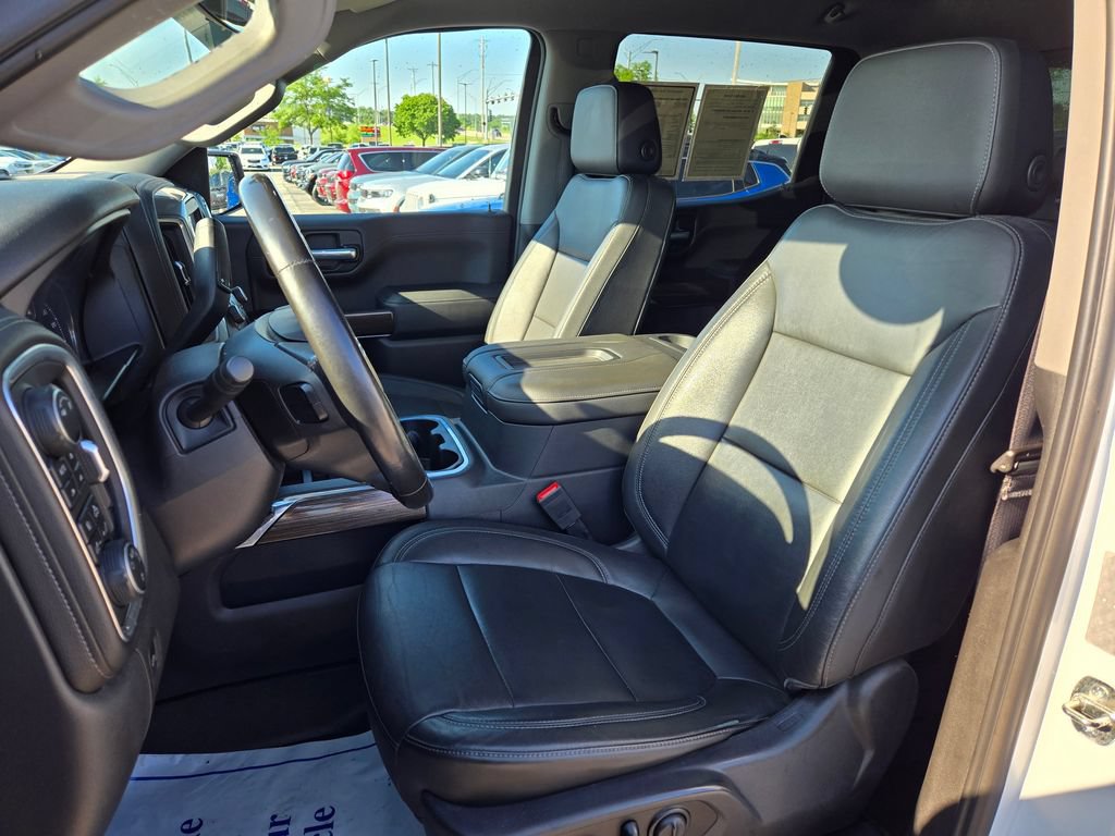 Used 2019 Chevrolet Silverado 1500 LT Trail Boss AWD/4WD image 18