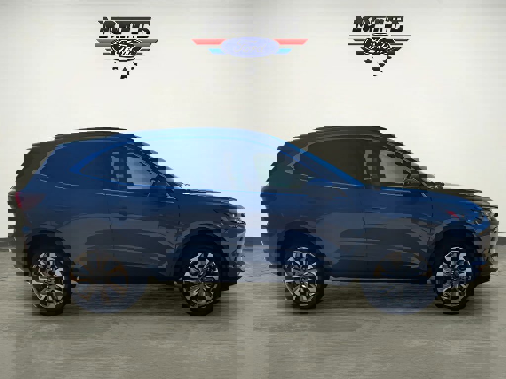 Used 2025 Ford Escape Platinum image 6