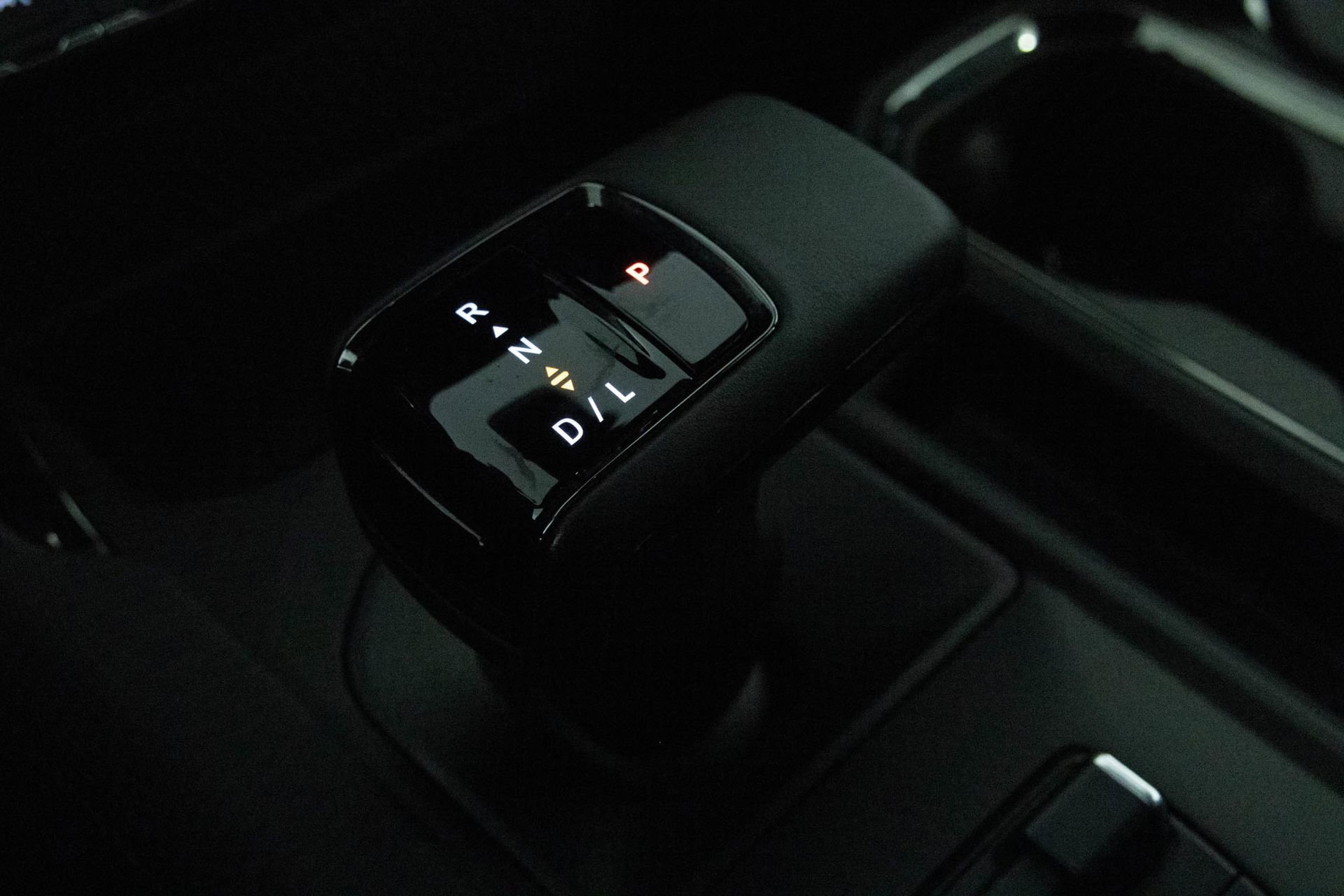 Certified 2024 GMC Sierra 1500 AT4 w/ Technology Package image 25