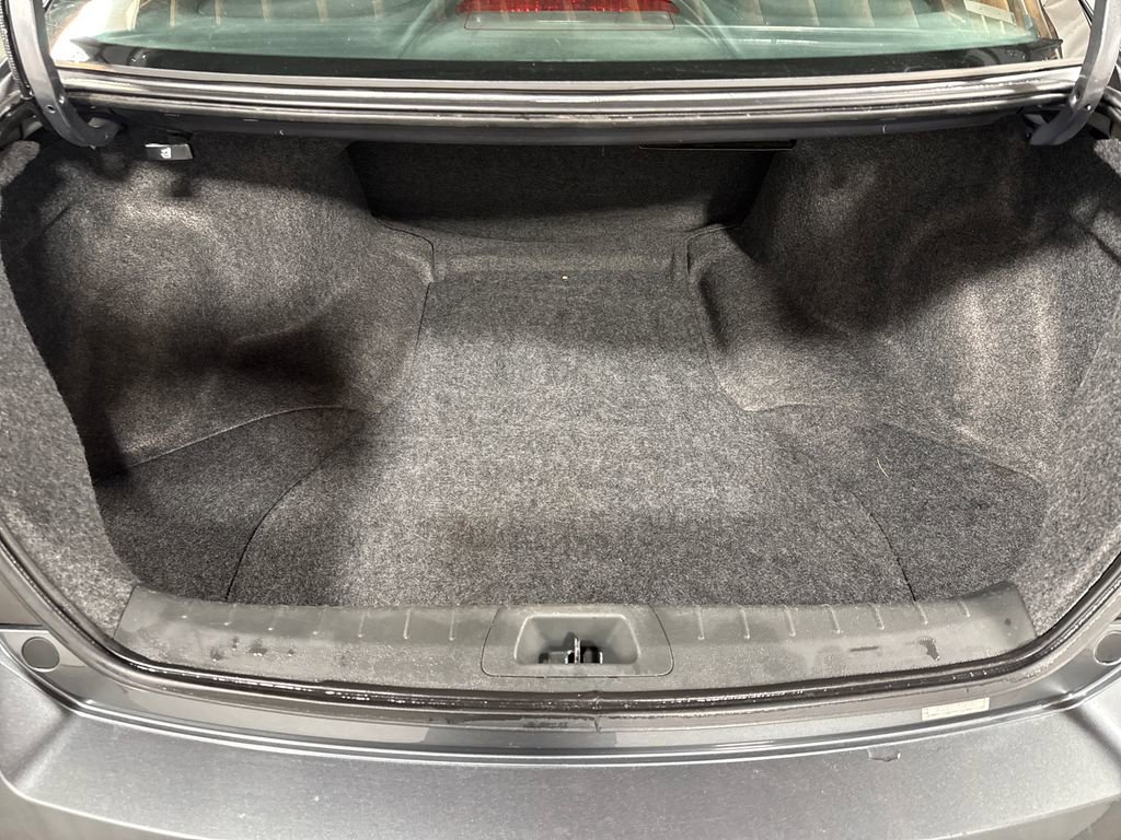 Used 2011 Honda Accord EX-L image 36