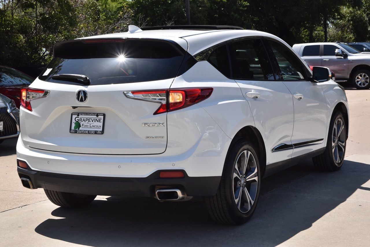 Used 2023 Acura RDX AWD w/ Advance Package image 8
