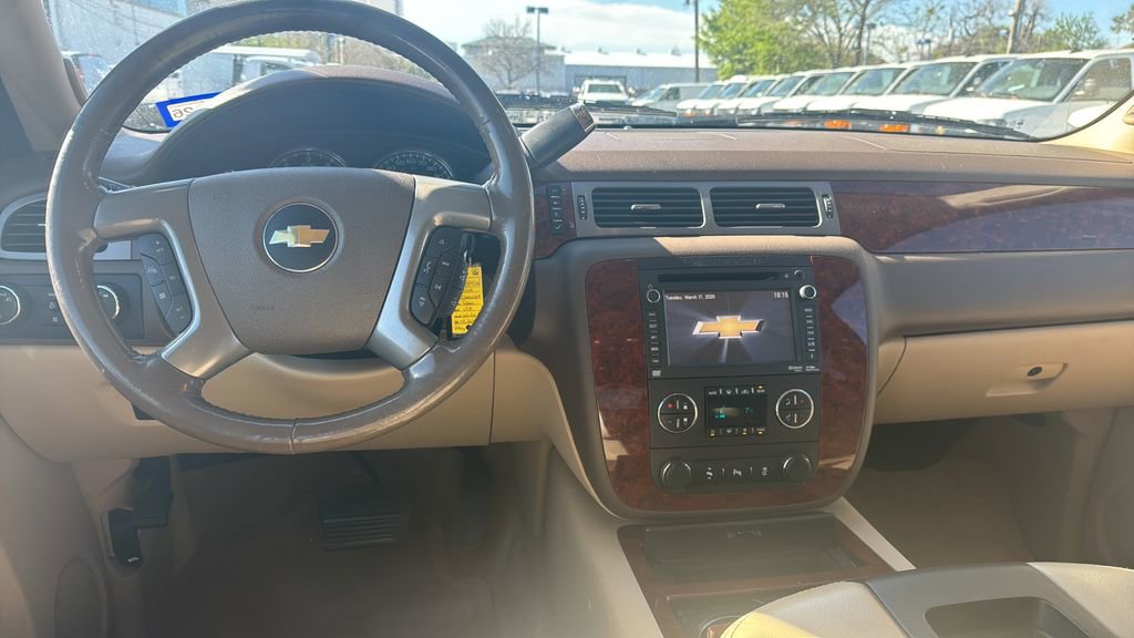 Used 2012 Chevrolet Tahoe LTZ image 9