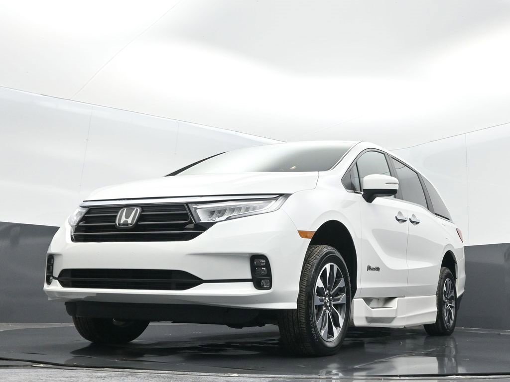 Used 2024 Honda Odyssey EX-L image 8