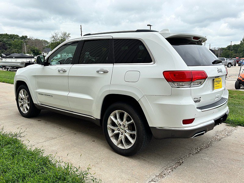 Used 2011 Jeep Grand Cherokee Limited AWD/4WD image 13