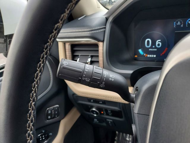 Used 2023 Ford Expedition Limited image 17