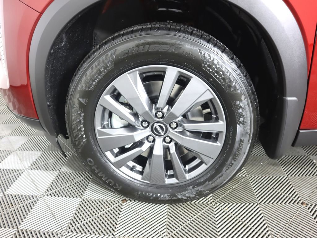New 2026 Nissan Pathfinder SV image 10