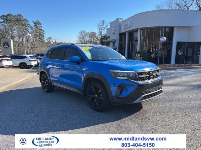 Used 2023 Volkswagen Taos SE image 1