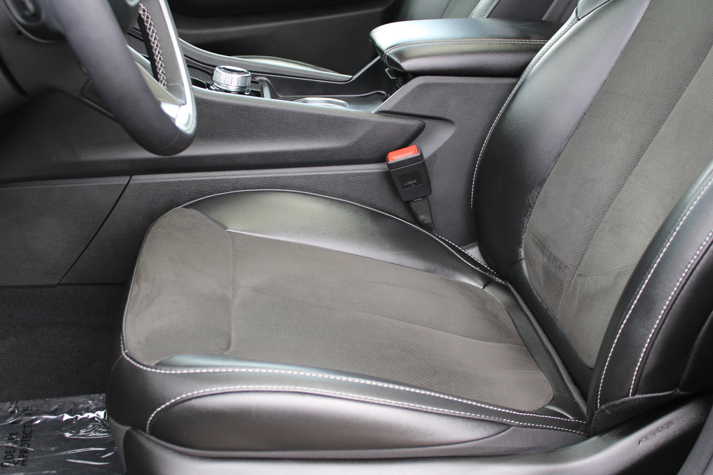 New 2025 Jeep Grand Cherokee Altitude RWD image 28