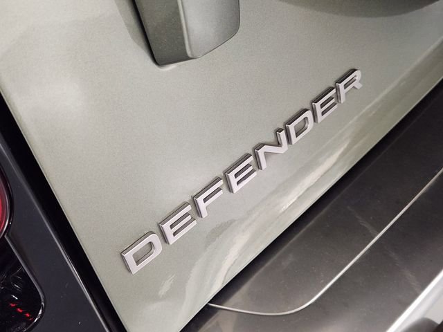 Used 2022 Land Rover Defender 110 S image 13