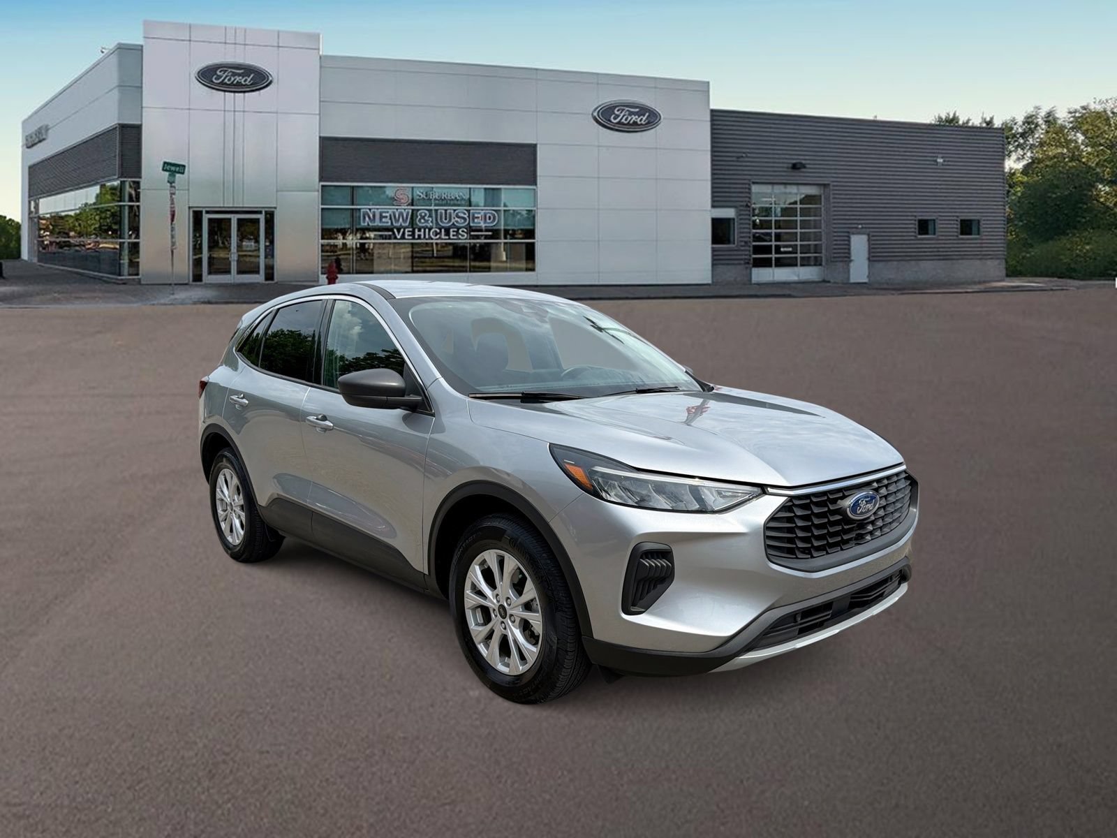 Used 2024 Ford Escape Active AWD/4WD image 2