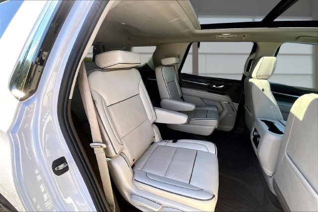Used 2023 GMC Yukon Denali w/ LPO, Floor Liner Package AWD/4WD image 26