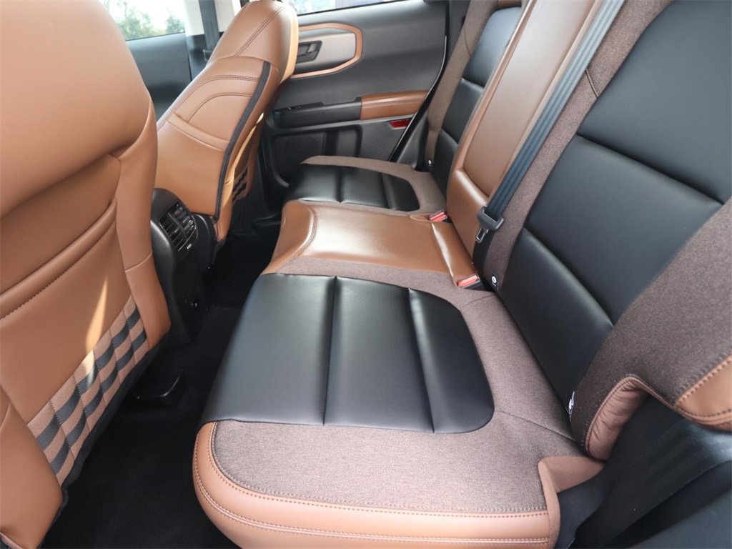 Used 2025 Ford Bronco Sport Outer Banks image 8