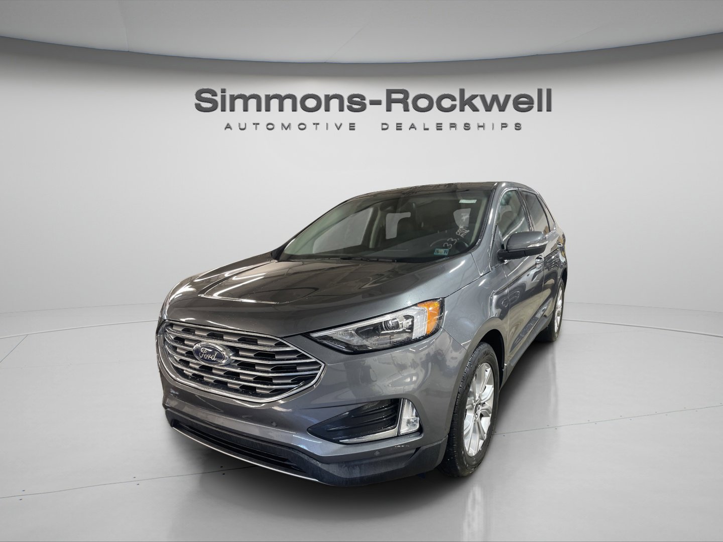 Used 2024 Ford Edge Titanium image 1