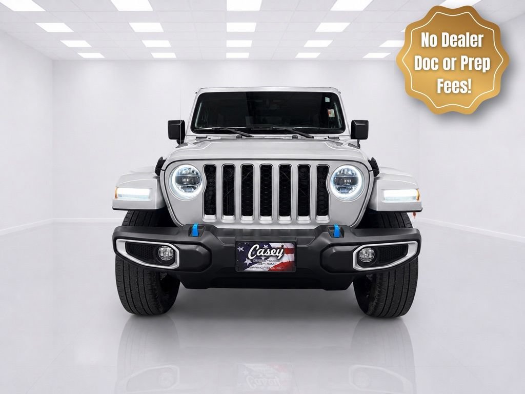 Used 2023 Jeep Wrangler Unlimited Sahara w/ Cold Weather Group AWD/4WD image 2