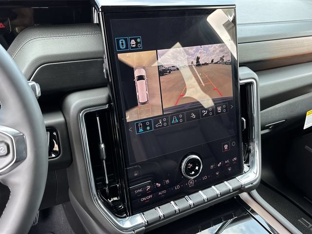 New 2026 GMC Yukon XL Denali w/ Denali Reserve Package AWD/4WD image 16