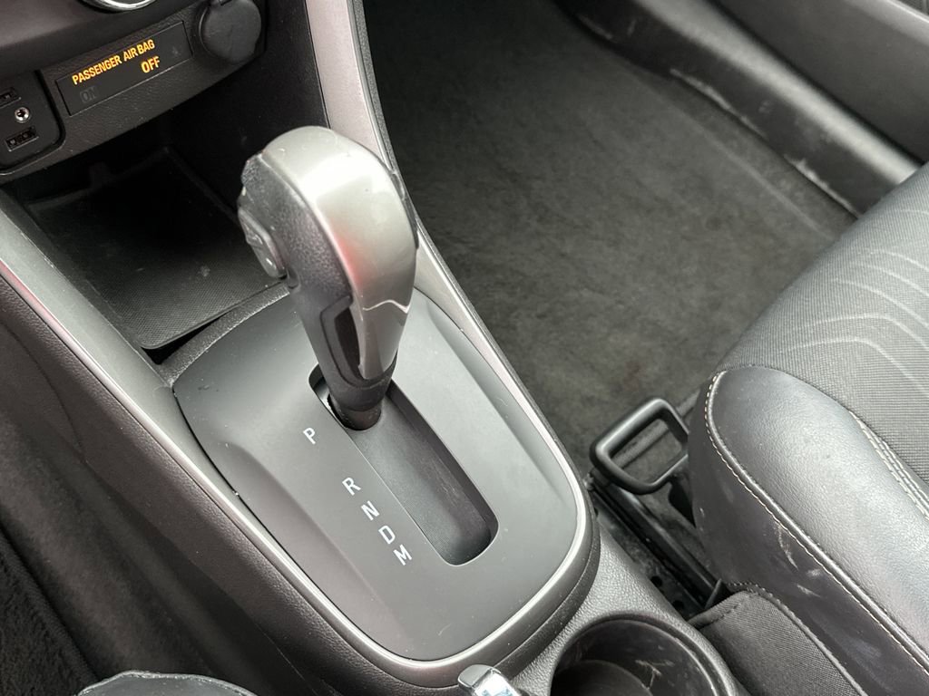 Used 2018 Chevrolet Trax LT w/ LT Convenience Package FWD image 27
