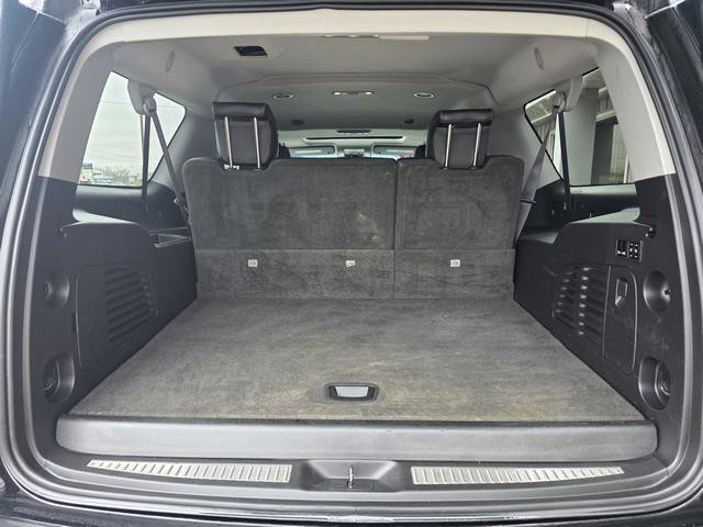 Used 2016 Chevrolet Suburban LTZ image 24