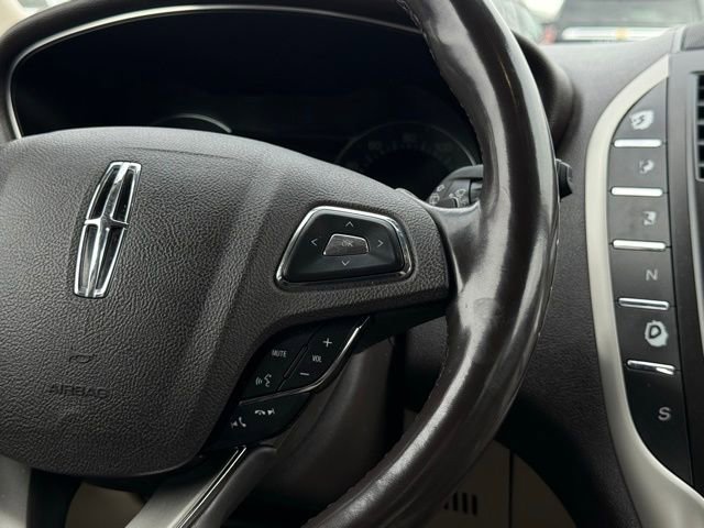 Used 2019 Lincoln MKC Reserve w/ MKC Climate Package image 9