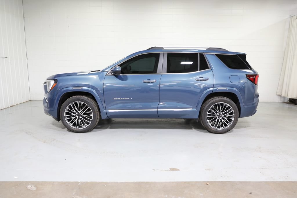 Used 2026 GMC Terrain Denali AWD/4WD image 8