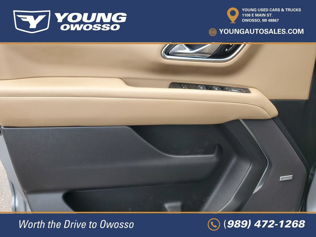 Certified 2024 Chevrolet Suburban Premier w/ Advanced Technology Package AWD/4WD image 24