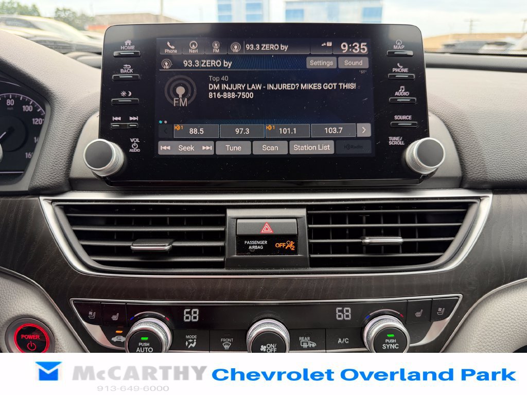 Used 2020 Honda Accord Touring image 15