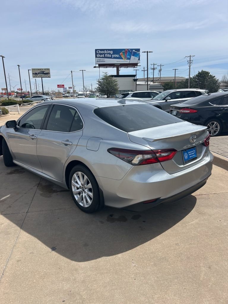 Used 2023 Toyota Camry LE FWD image 7