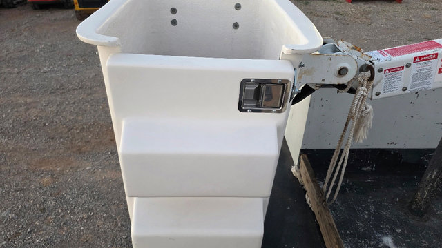 Used 2014 Ford F450 XL w/ Power Equipment Group image 28