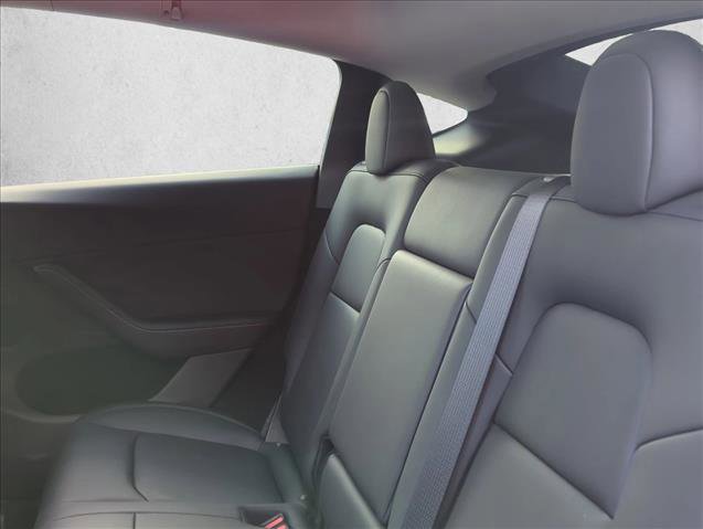 Used 2024 Tesla Model Y Long Range image 17