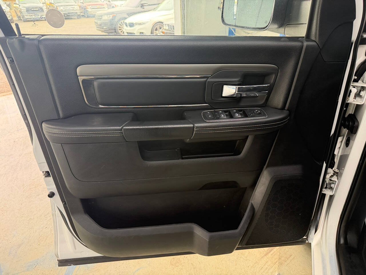Used 2015 RAM 1500 Sport AWD/4WD image 16