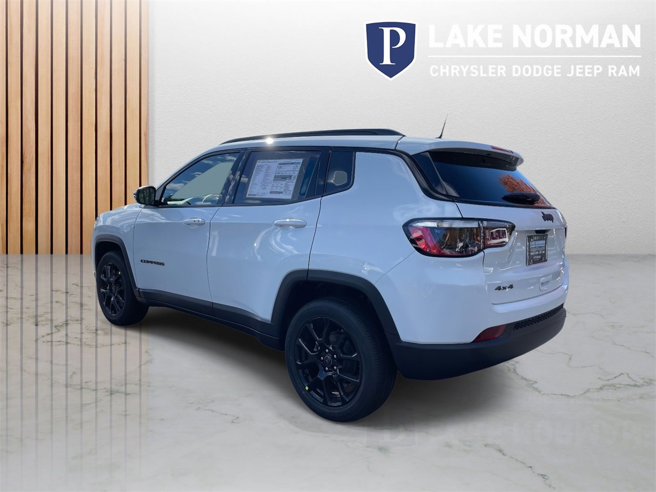 New 2026 Jeep Compass Latitude image 7