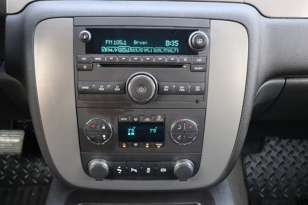 Used 2014 Chevrolet Silverado 2500 LTZ w/ LTZ Plus Package image 9