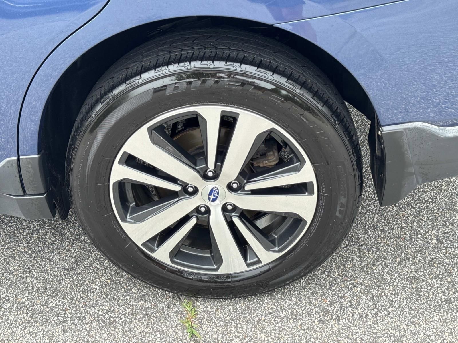 Used 2019 Subaru Outback 2.5i Limited AWD/4WD image 19