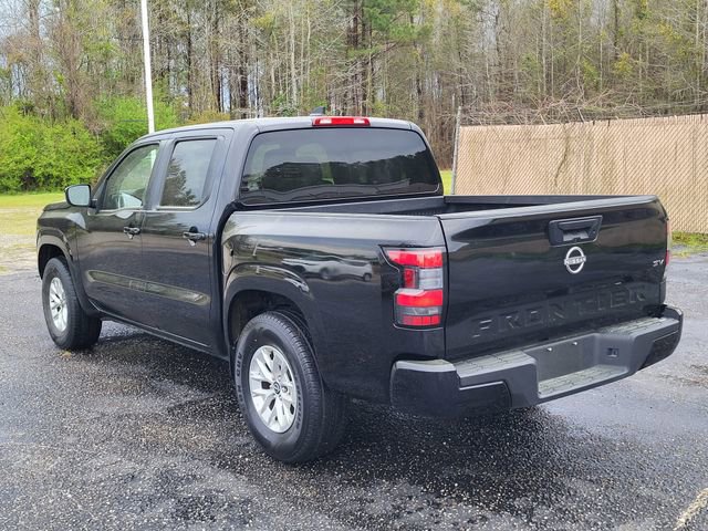 Used 2024 Nissan Frontier SV image 4