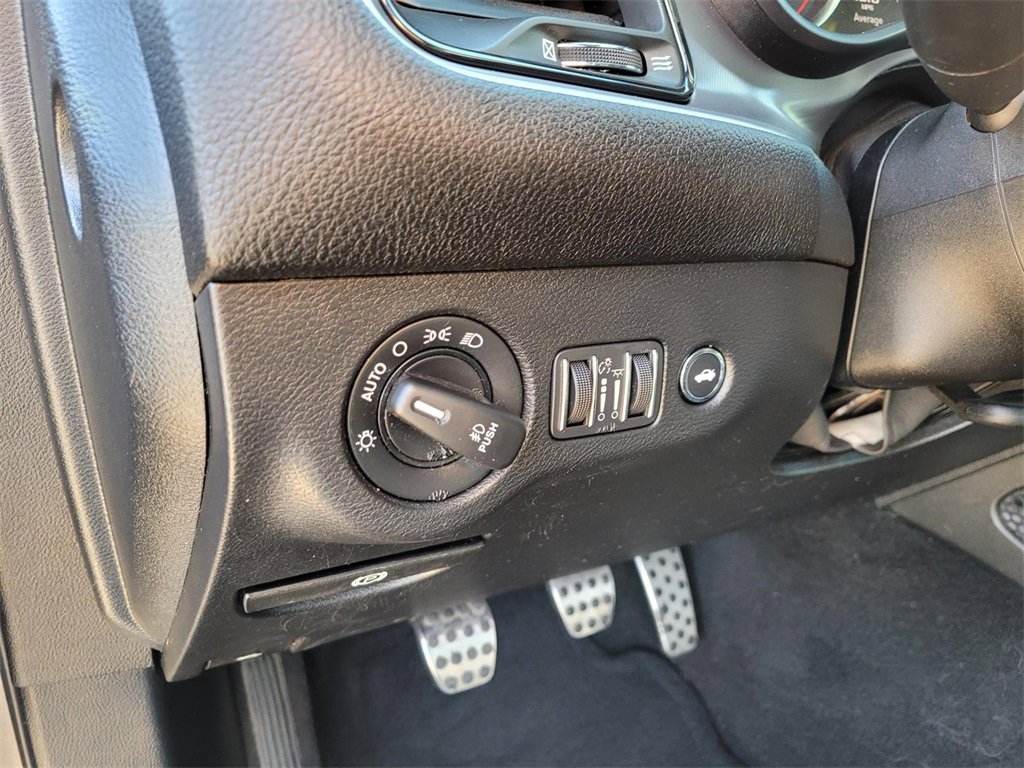 Used 2022 Dodge Challenger R/T Scat Pack image 18