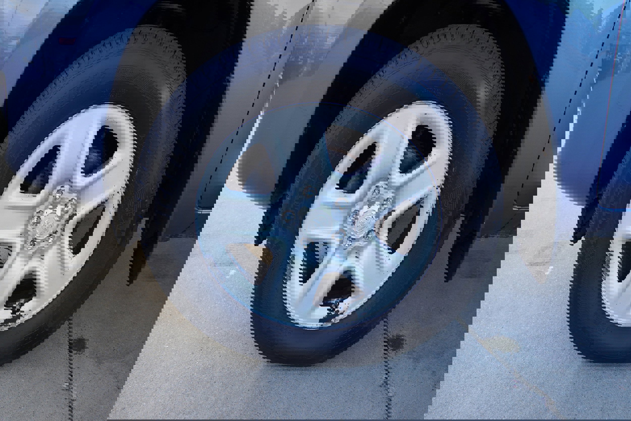 Used 2012 Toyota RAV4 4WD image 13