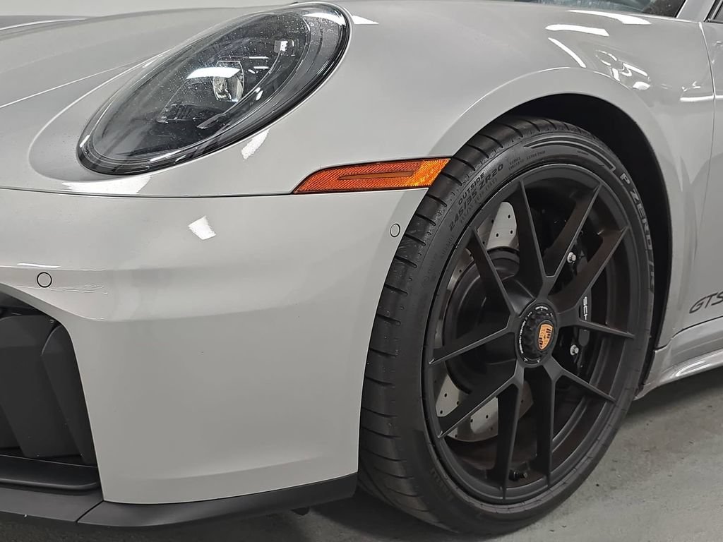 Certified 2025 Porsche 911 Carrera 4 GTS AWD/4WD image 11
