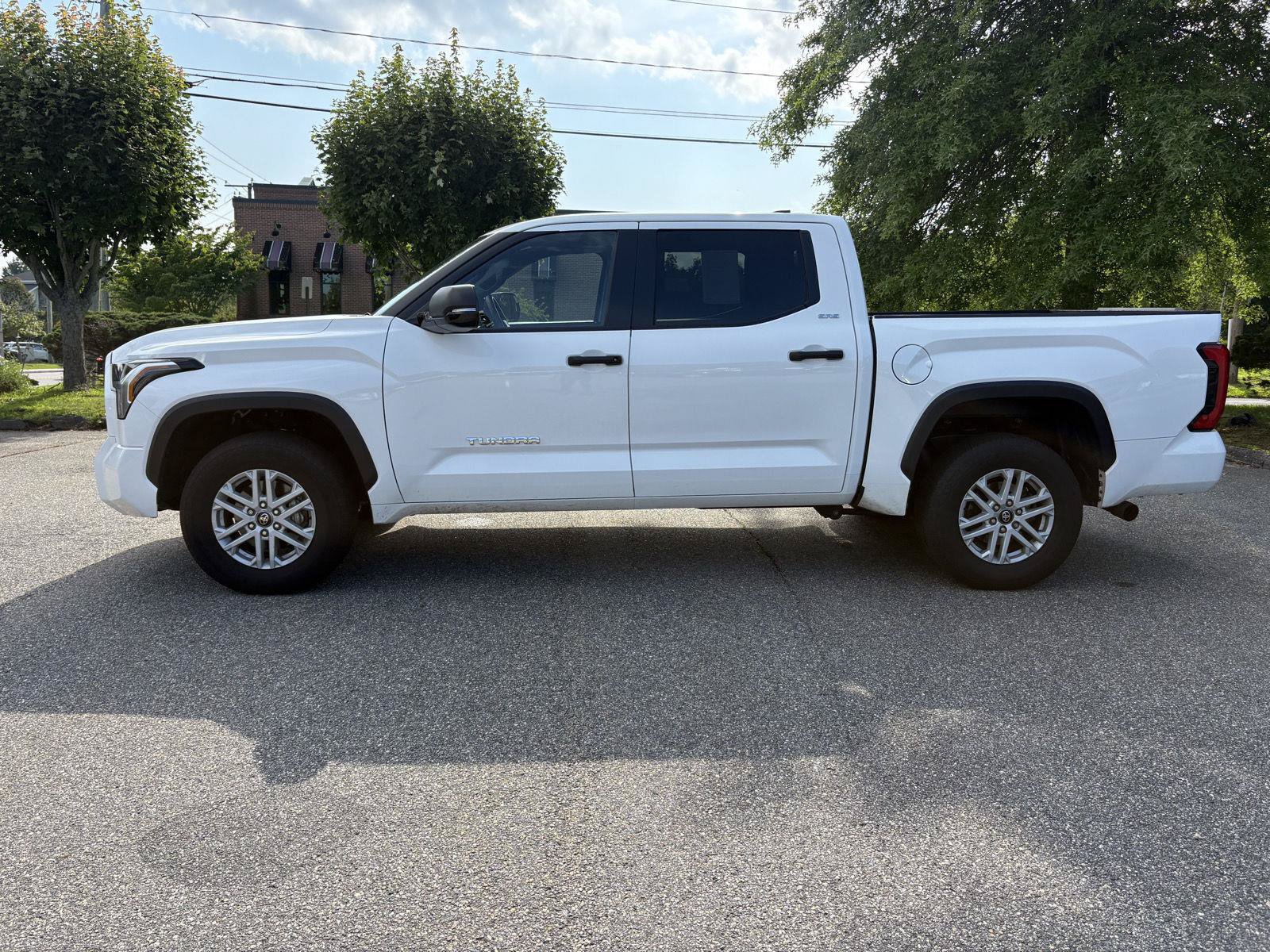 Used 2026 Toyota Tundra SR5 AWD/4WD image 4